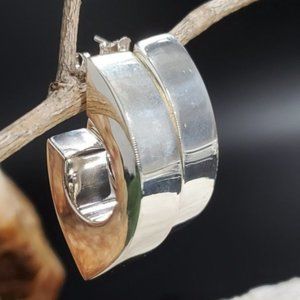 PIXI' Sterling Silver 925 Earrings Chimney Large Lightweight Unique Silver